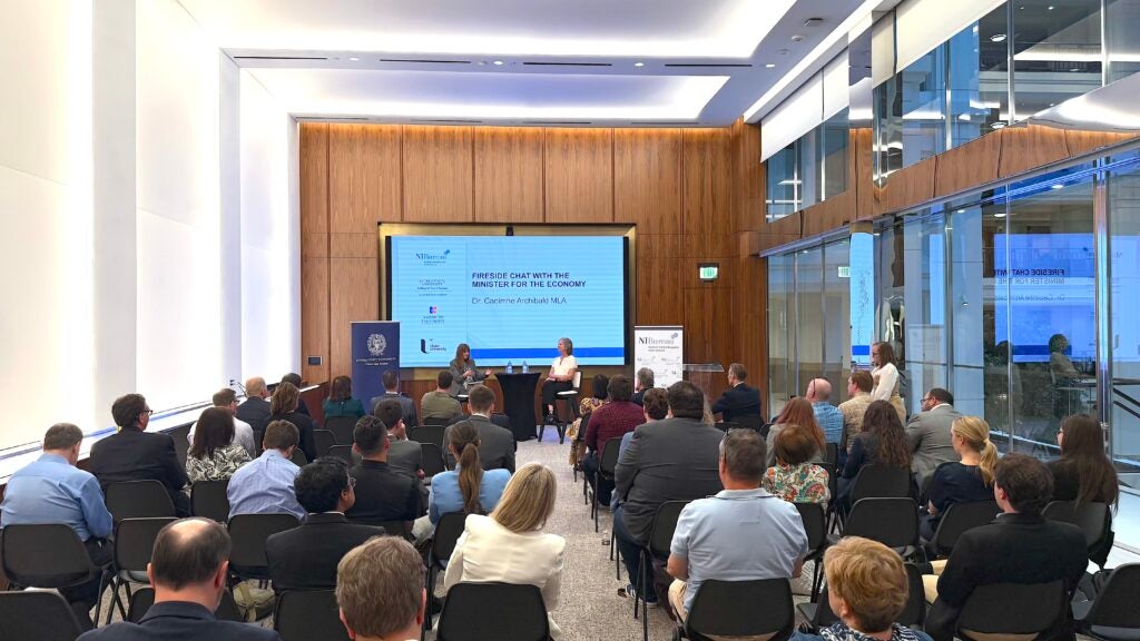 Washington Forum conversation with Minister of Economy crowd
